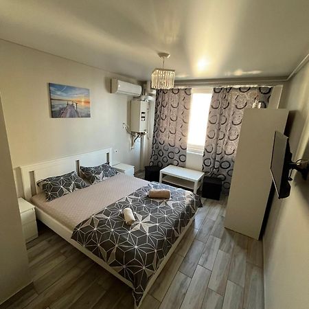Ceronav Portului Studio Galaţi Exterior foto